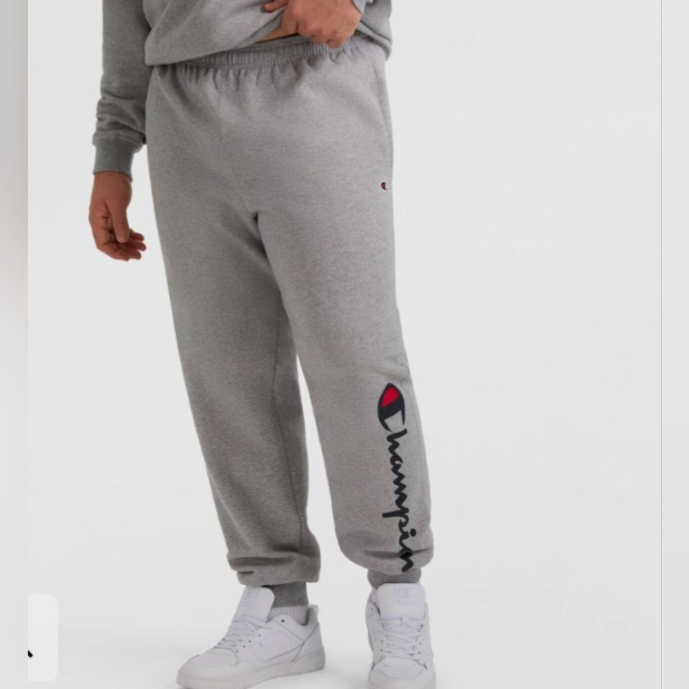This is a pair of Champion Reverse Weave Powerblend‎ Joggers, Script Logo